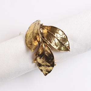 แหวนผ้าเช็ดปากลายใบไม้วินเทจสำหรับงานเลี้ยงแต่งงาน - Product Image 1