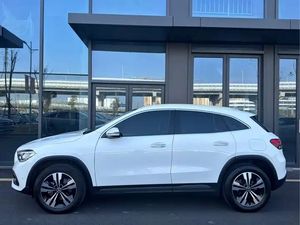 Exportation de voitures d'occasion de Chine - <span class=keywords><strong>Mercedes</strong></span>-Benz <span class=keywords><strong>GLA</strong></span> 200 <span class=keywords><strong>SUV</strong></span> compact de luxe <span class=keywords><strong>2022</strong></span> - Product Image 3
