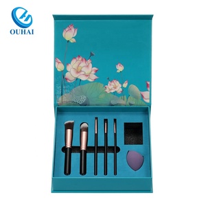 <span class=keywords><strong>Caja</strong></span> de brochas de <span class=keywords><strong>maquillaje</strong></span> de embalaje de papel hecho a mano de lujo negro con imanes - Product Image 5