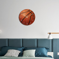 Horloge murale personnalisée en forme de ballon de basket de 12 pouces, chambre à coucher, salon, cadeaux de Noël, horloge murale en acrylique, cadeau d'anniversaire pour les enfants, les fils, les garçons
