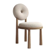 Chaise de salle à manger de style minimaliste moderne tabouret de ménage crème confortable tabouret d'habillage en bois massif de célébrité cyber salon