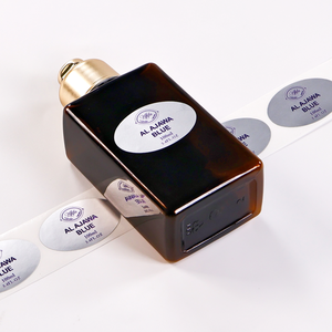Etiquetas Adhesivas BOPP Personalizadas, Resistentes al Agua y al Aceite |   Etiquetas de Perfume Cosméticas con Estampado en Lámina Dorada de Fábrica en Dongguan, China - Product Image 2