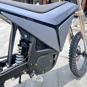 Moto de motocross professionnelle Y-Volt Surge V 97V 45Ah 948N.m, autonomie de 75 miles, robuste pour terrains difficiles, Surge V 97V Voltage P - Product Image 5