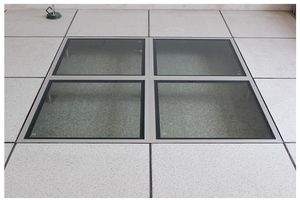 현대 상업 공간 전시실 서버실 투명도 패널을 위한 프리미엄 유리 기층 출고 - Product Image 5