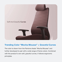 Chaise ergonomique moderne confortable avec dossier en maille, accoudoirs réglables, appui-tête et châssis à réglage multi-niveaux