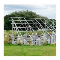 Systèmes de montage au sol universels en acier galvanisé à chaud pour projets photovoltaïques résidentiels et ruraux dans les marchés émergents