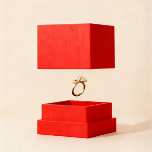 Boîte d'emballage de luxe rouge pour bijoux, motif Ciel et Terre, idéale pour les coffrets cadeaux, logo personnalisable - Product Image 1