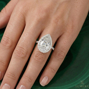 Anillo de Lujo con Diamante Cultivado en Laboratorio con Corte de Pera y Halo Redondo, Joyería de Boda de Oro Sólido para Mujer, Anillo con Banda Lateral de Micro Pavé de Diamantes - Product Image 1