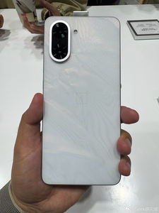 OnePlus Ace 5 Edición Racing, Pantalla AMOLED de 6.77'' y 144Hz, Procesador Dimensity 9400e, Cámara de 50MP, Batería de 7100mAh, Teléfono Móvil 5G Económico para Juegos - Product Image 5