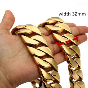Kalung Anjing Rantai Cuban Tebal Baja Anti Karat 32mm Berlapis Emas PVD Tahan Air dengan Logo Kustom Grosir - Product Image 6