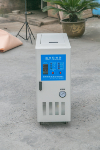 Unité de contrôle automatique de la température des moules à eau de 9 kW - Product Image 2