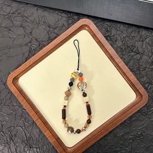 Ciondolo Telefono Vintage HP134 Semplice ma Elegante; Ciondolo con Fotocamera CCD Compatta dal Tocco Premium; Collana Creativa Anti-caduta con <span class=keywords><strong>Perline</strong></span>. - Product Image 6