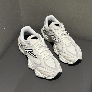 Nouvelles Baskets de Course 9060 de Luxe Respirantes en Maille et Daim à Lacets, Design de Haute Qualité 2025, Style Rétro Tendance, Chaussures Décontractées pour Hommes et Femmes - Product Image 4