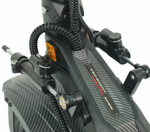 Nuevo Scooter Eléctrico de 15000W con Doble Motor, 72V 60Ah, Alcance de 200KM, 120KMH, Suspensión Hidráulica, Pantalla TFT NFC - Product Image 3