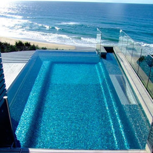 Piscina infinita de acrílico transparente Diseño de hotel y Parque Acuático de lujo Efecto de extensión visual Durable Resistente a los rayos UV para uso comercial - Product Image 5