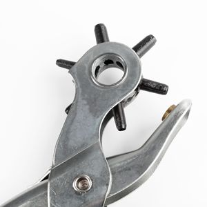 Outil de perforation du cuir 22x8mm en acier 45 pour percer des trous circulaires complets sur ceintures, cuir et papier - Product Image 3