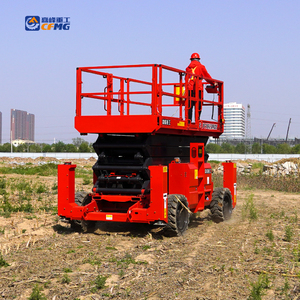 Plateforme élévatrice à ciseaux tout-terrain automatique Cfmg 16m/680kg 4x4 avec stabilisateurs - Product Image 2