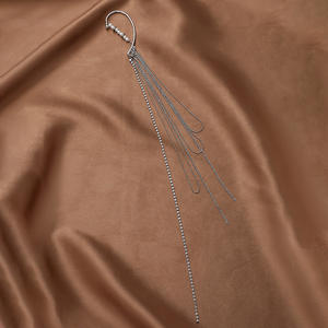 Pendientes de borla larga con diamantes de imitación y cuentas, de piedra natural brillante, estilo minimalista exagerado, tipo ear cuff. - Product Image 4