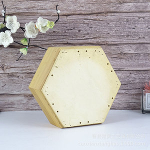 Nichoir à insectes en bois 20x7cm, maison hexagonale pour abeilles, pour jardin et usage extérieur - Product Image 4