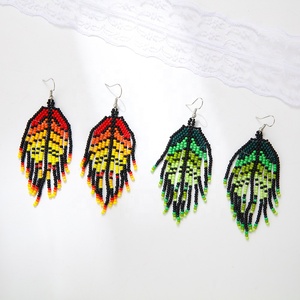 Pendientes de cuentas de <span class=keywords><strong>semillas</strong></span> Miyuki tejidos hechos a mano con patrón de hoja de <span class=keywords><strong>arce</strong></span> degradado de joyería Bohemia - Product Image 1