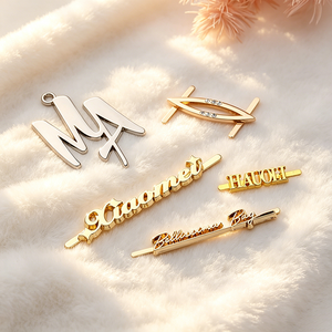 Étiquettes métalliques personnalisées pour vêtements, logo de marque en relief, plaque métallique, étiquette métallique pour chaussures, étiquette métallique pour sacs, accessoires pour vêtements - Product Image 2