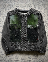 Veste en jean à col montant et double boutonnage, délavée style vintage, avec boutons métalliques décoratifs, coupe ajustée