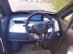Scooter Urbano de 4 Ruedas con Certificación EEC ELION, Scooter de Movilidad Cerrado para Adultos de Bajo Costo con Tecnología de Sensores - Product Image 2