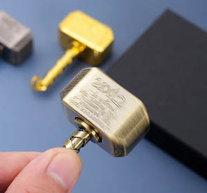 Jouet Fidget Spinner Marteau, Métal EDC Anti-Stress pour Bureau, Jouet de Dégagement du Stress pour Adultes Enfants Autisme TDAH - Product Image 3