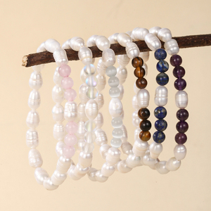 Bracelet de perles d'eau douce TeoWaki, perles de forme riz et presque rondes alternées avec des perles de pierres précieuses naturelles, bracelets de mode pour femmes - Product Image 4