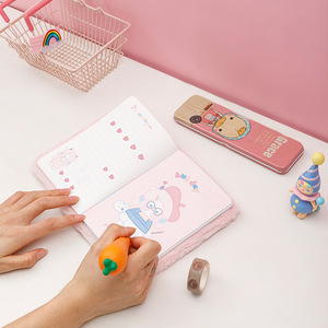 Carnet en peluche moelleux personnalisé en gros, joli carnet A5 à couverture rigide pour filles, journal - Product Image 3