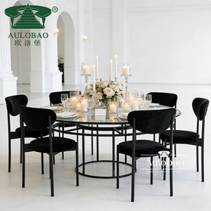 Table et chaises de restaurant en verre à cadre en métal noir - Product Image 1