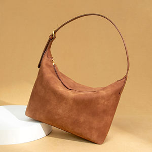 حقيبة نسائية عتيقة جديدة للبيع بالجملة من شركة تصنيع المعدات الأصلية ، حقيبة تحت الذراع من الجلد الصناعي المصنفر حسب الطلب ، حقيبة نسائية - Product Image 3