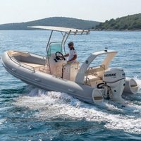 Bateau pneumatique rigide de luxe 5,2 m (17 pi) en Hypalon PVC avec console centrale, coque en fibre de verre, yacht de sport haut de gamme, bateau d'accompagnement élégant, croiseur