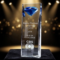 Trophées en cristal de quartz transparent sur mesure, plaques d'autorisation, designs créatifs, gravure laser pour les récompenses exceptionnelles
