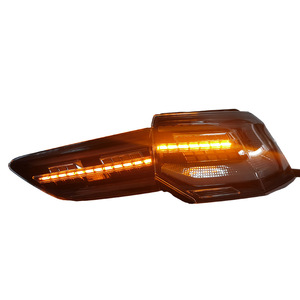ชุดไฟท้าย ProIQ LED พร้อมไฟเลี้ยวแบบเรียงลำดับ ความสว่างสูง สำหรับรถยนต์ Volkswagen Golf 8 - Product Image 1