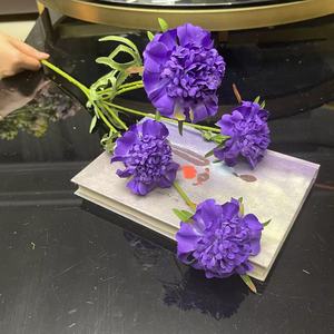 Soportes <span class=keywords><strong>de</strong></span> decoración <span class=keywords><strong>de</strong></span> flores <span class=keywords><strong>de</strong></span> boda artificiales realistas hechos a mano <span class=keywords><strong>de</strong></span> 70CM Scabiosa Atropurpurea Pine Worm Grassflowers decoración <span class=keywords><strong>de</strong></span> boda - Product Image 5