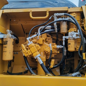 Excavatrice hydraulique d'occasion Caterpillar 336D2 de 36 tonnes du Japon, modèle 2022, capacité de la benne de 0,33 m, installation du moteur gratuite - Product Image 2
