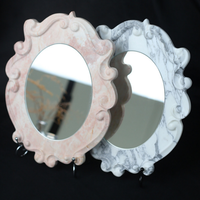 Miroir de maquillage ovale en onyx naturel avec éclairage LED, miroir de vanité en marbre pour la décoration de salle de bain d'hôtel Airbnb