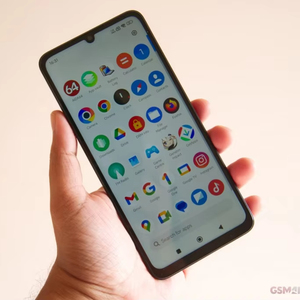 Pour Xiaomi Poco M6 5G Smartphone Caméra Double SIM 6G RAM 128GB ROM Smart Gaming Caractéristiques Double LTE/CDMA Cellulaire Nouveau - Product Image 1