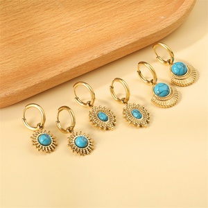 Fabricante de Joyería al por Mayor, Pendientes de Aro Delicados de Oro de 18k, Pendientes de Turquesa de Acero Inoxidable - Product Image 4