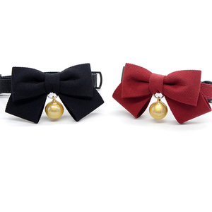 Elegante pajarita collares para mascotas con campanas doradas ajustables para Gatos Perros accesorio de moda - Product Image 1