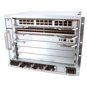 Commutateur Modulaire Central C9606R Série C9600 à 6 Emplacements pour Centres de Données et Réseaux de Campus, Configuration Optionnelle C9606R - Product Image 3