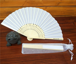 <strong>Personalised</strong> White Bamboo Silk <strong>Hand</strong> <strong>Fans</strong> for Wedding - Product Image 3