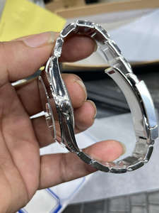 Montre mécanique de luxe personnalisée, design de créateur, verre saphir 5A, bracelet en acier inoxydable lumineux, largeur 22 mm, aiguille élégante pour affaires - Product Image 2