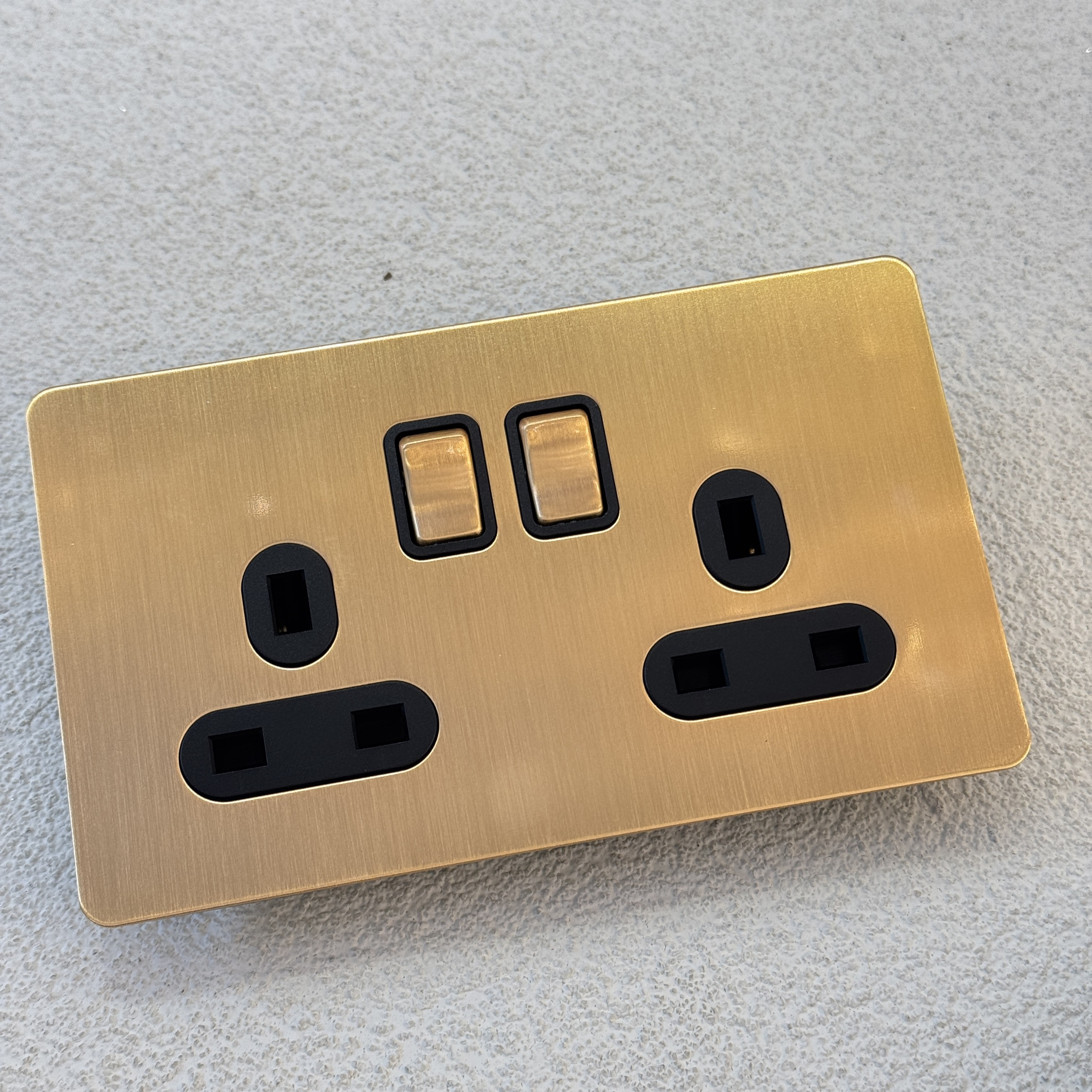 146 double 1 gang 13a socket