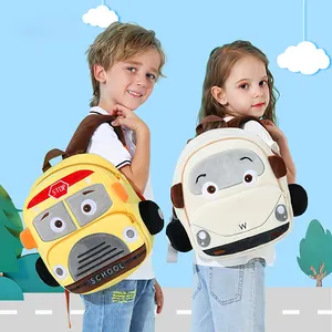 Hermosos coches grandes, juguetes baratos, mochilas de dibujos animados de felpa 3D para niños de 3 a 6 años para niños y niñas de jardín de infantes