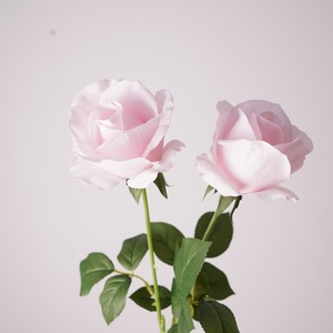 Flor Artificial de Alta Calidad, Hidratante, Tacto Real, Rosa Luna Única, Accesorios para Arreglos Florales para el Hogar, Venta al por Mayor - Product Image 3