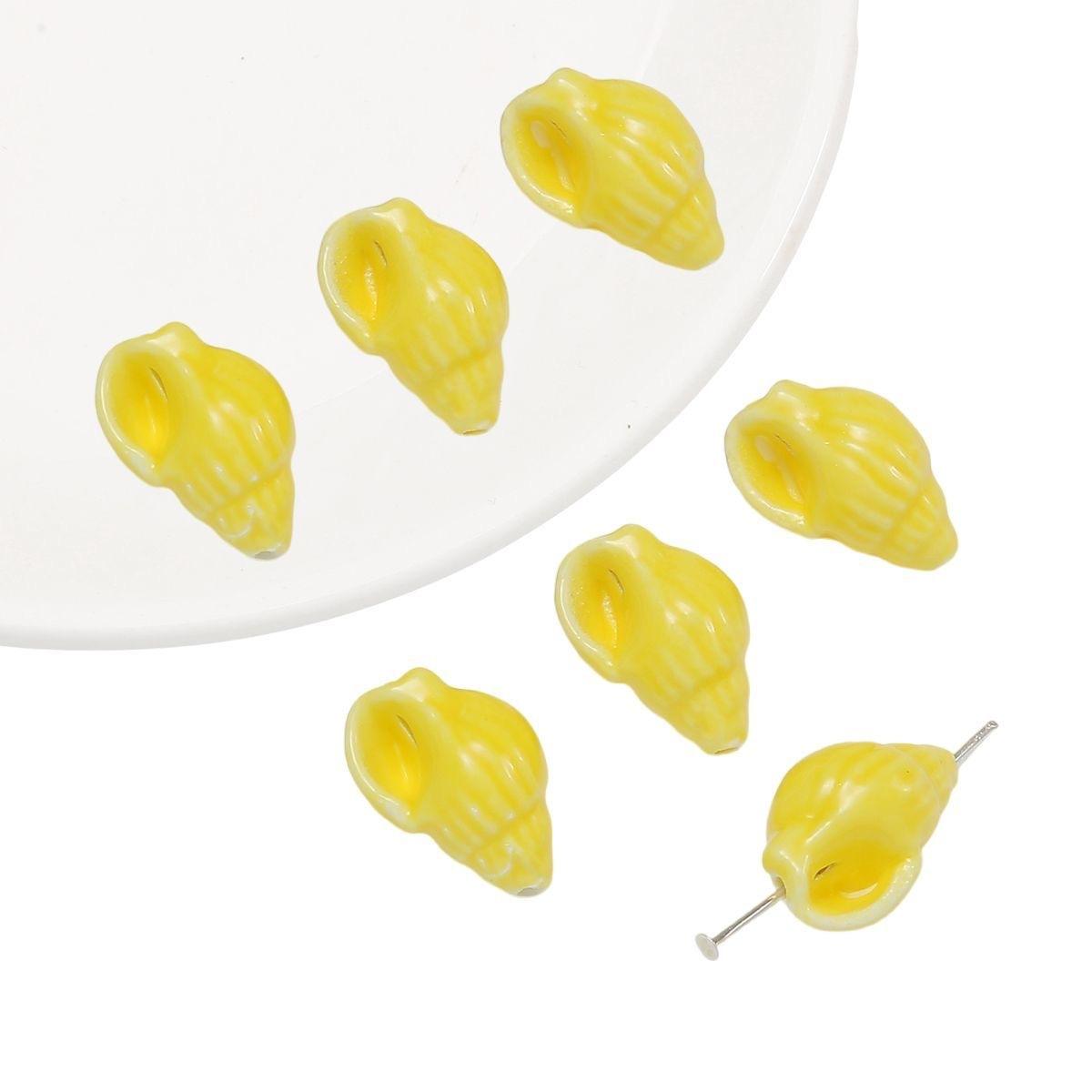 สีเหลือง