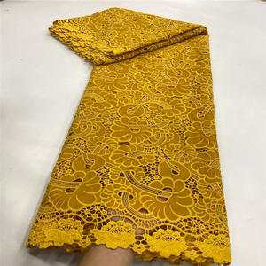 Tela <span class=keywords><strong>de</strong></span> Encaje Guipur <span class=keywords><strong>de</strong></span> Lujo Directo <span class=keywords><strong>de</strong></span> Fábrica, Ecológica, Blanca, <span class=keywords><strong>de</strong></span> Poliéster, con Patrón Floral Bordado, para Vestidos <span class=keywords><strong>de</strong></span> Novia y <span class=keywords><strong>Ropa</strong></span> <span class=keywords><strong>de</strong></span> Fiesta - Product Image 1