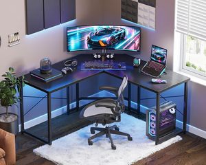 Escritorio de juegos con luces LED RGB ajustables personalizadas, <span class=keywords><strong>Mesa</strong></span> de Metal y madera, <span class=keywords><strong>mesa</strong></span> de ordenador para jugadores de PC con portavasos de superficie de carbono - Product Image 2